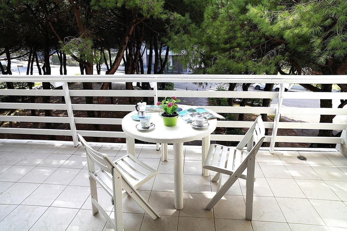Ferienwohnung Residenza Olimpo Lignano Sabbiadoro Exterior foto